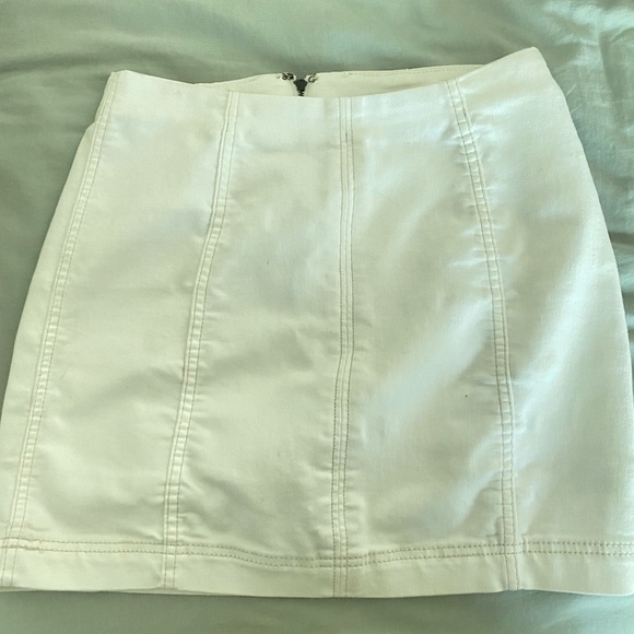 Closet Clean Out - Picture 10 of 11